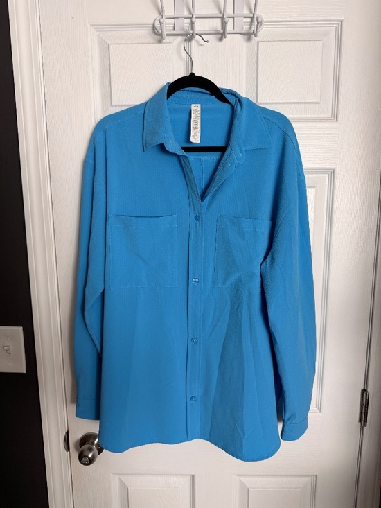 ALO Yoga Tops - Alo Yoga Blue Button Down Oversized Long Sleeve Shirt Size Medium